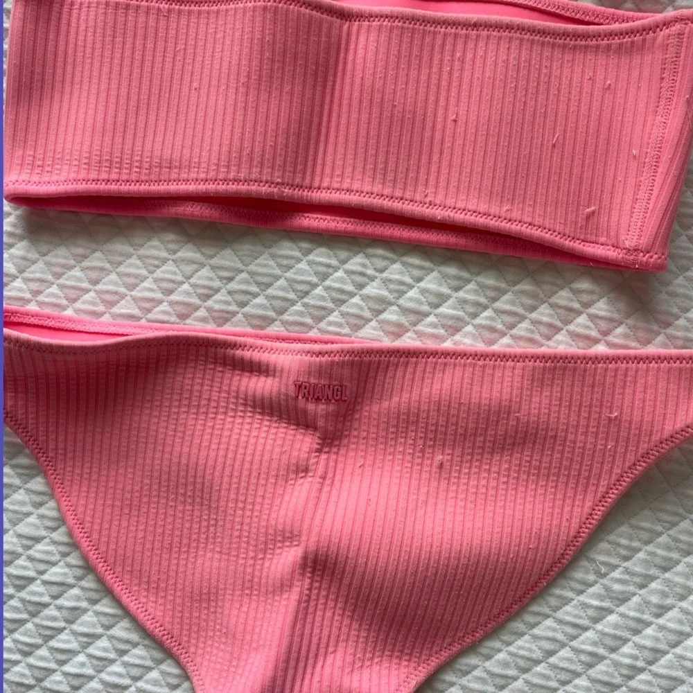 Pink Ribbed Bikini Set - Picture 2 of 2